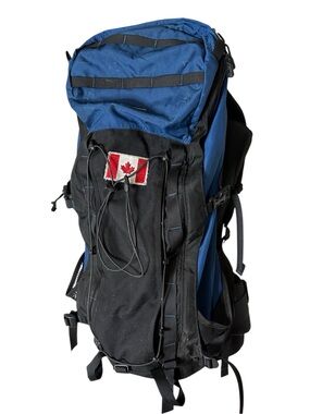 MEC Vintage Large Hiking Travel Backpack Padded Hip Strap Chest Strap Back Plate